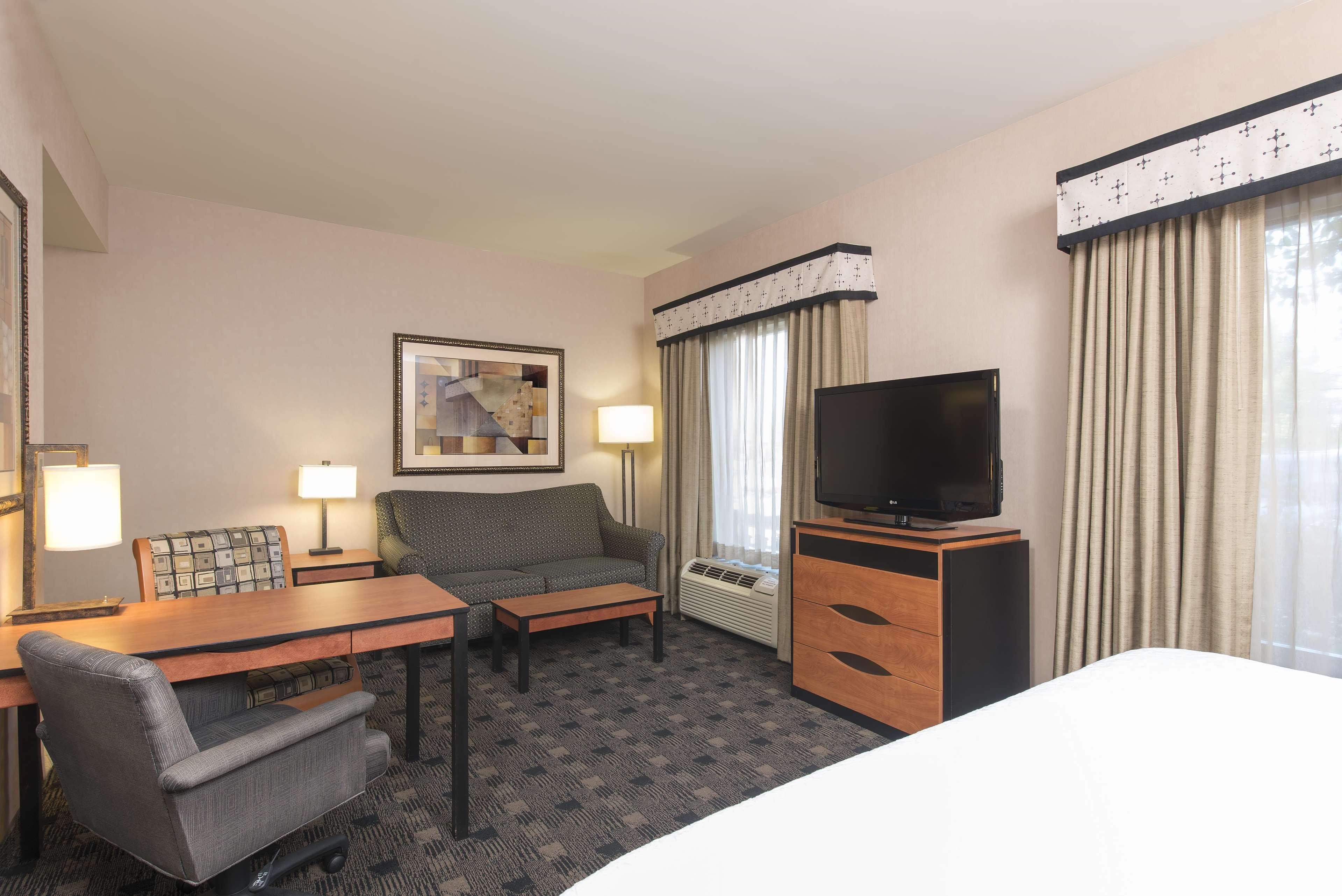 Hampton Inn And Suites Indianapolis-Фишърс Екстериор снимка