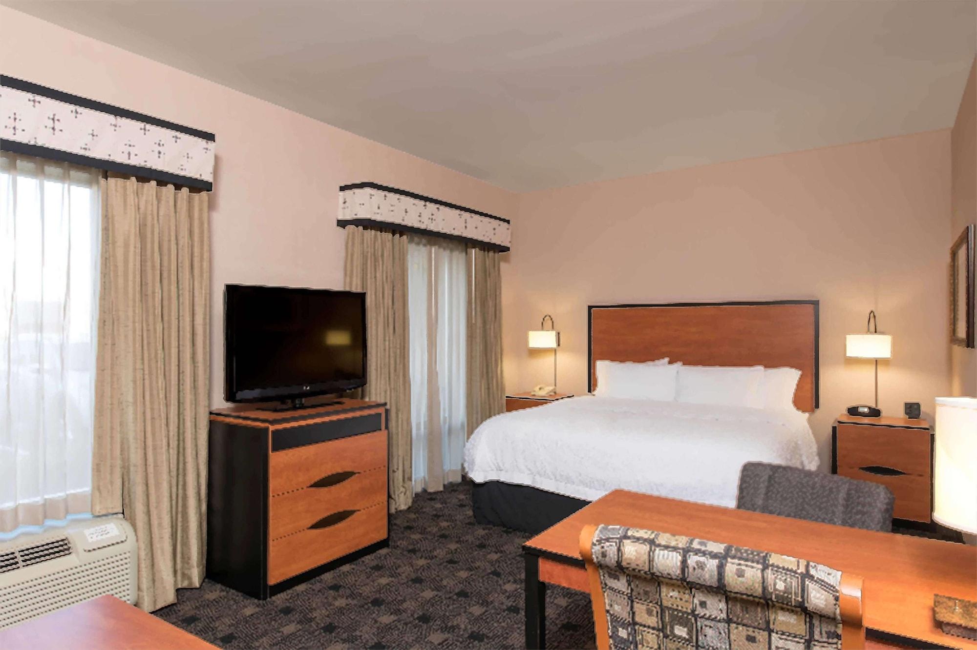 Hampton Inn And Suites Indianapolis-Фишърс Екстериор снимка