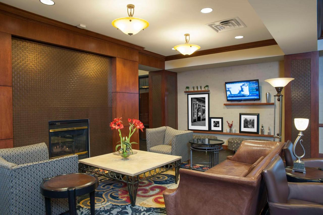 Hampton Inn And Suites Indianapolis-Фишърс Екстериор снимка