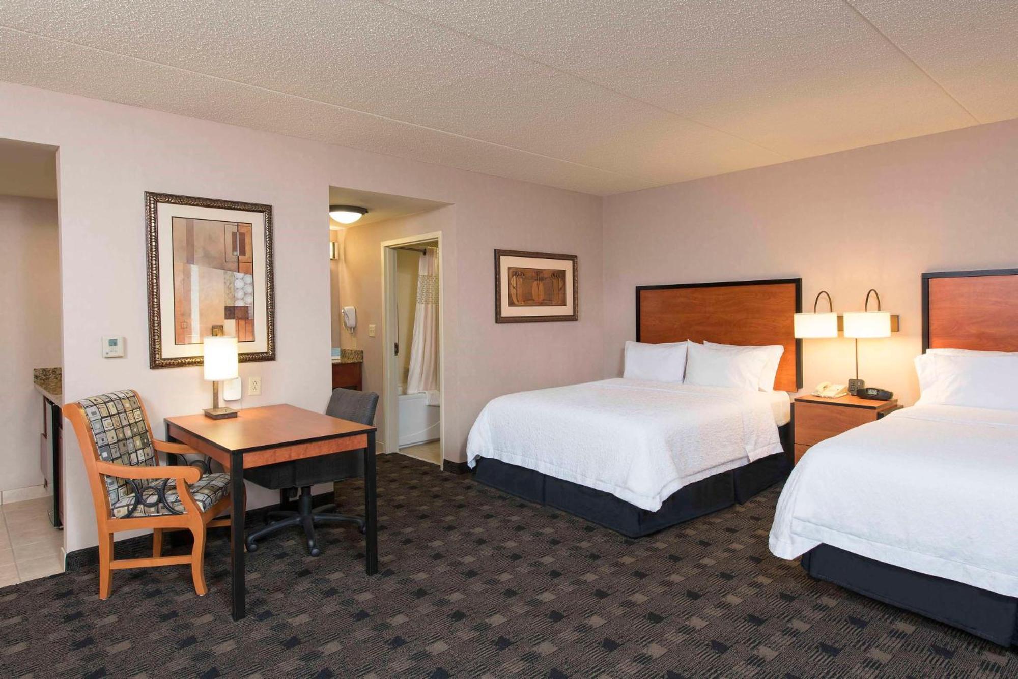 Hampton Inn And Suites Indianapolis-Фишърс Екстериор снимка