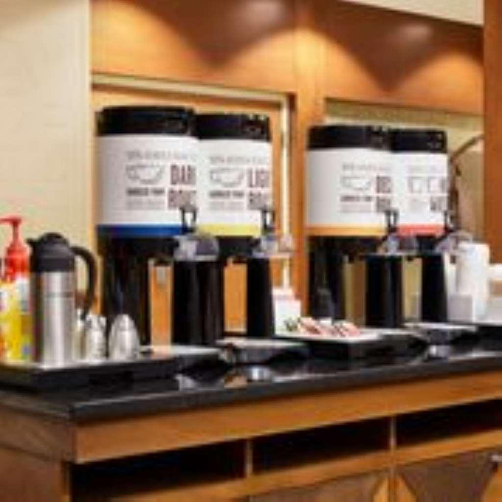 Hampton Inn And Suites Indianapolis-Фишърс Ресторант снимка