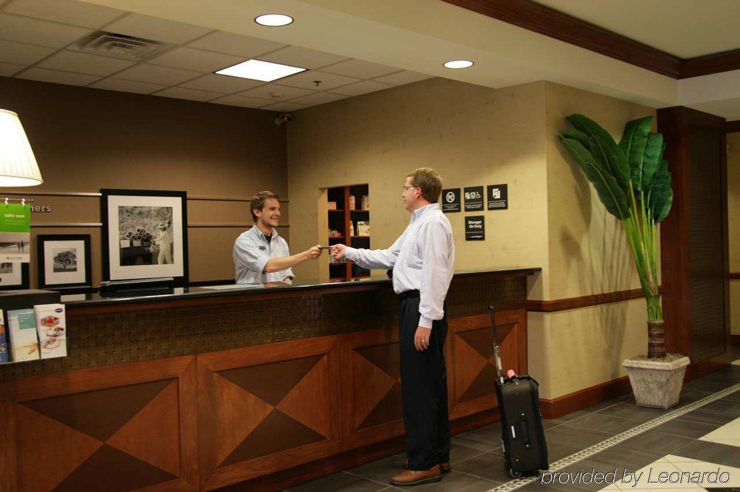 Hampton Inn And Suites Indianapolis-Фишърс Интериор снимка